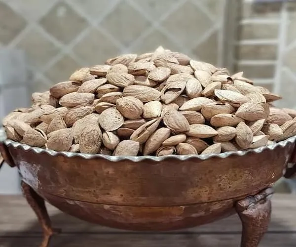 قیمت خرید بادام درختی کاغذی + خواص، معایب و مزایا
